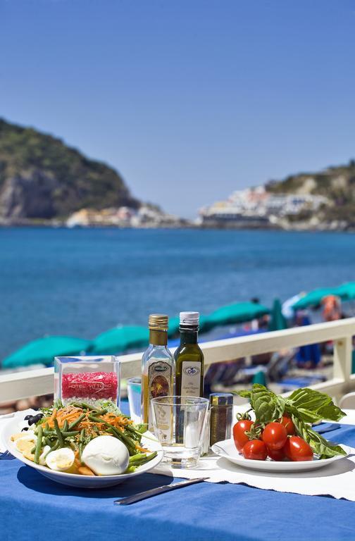 Hotel Vittorio Beach Resort Barano dʼIschia Exterior foto