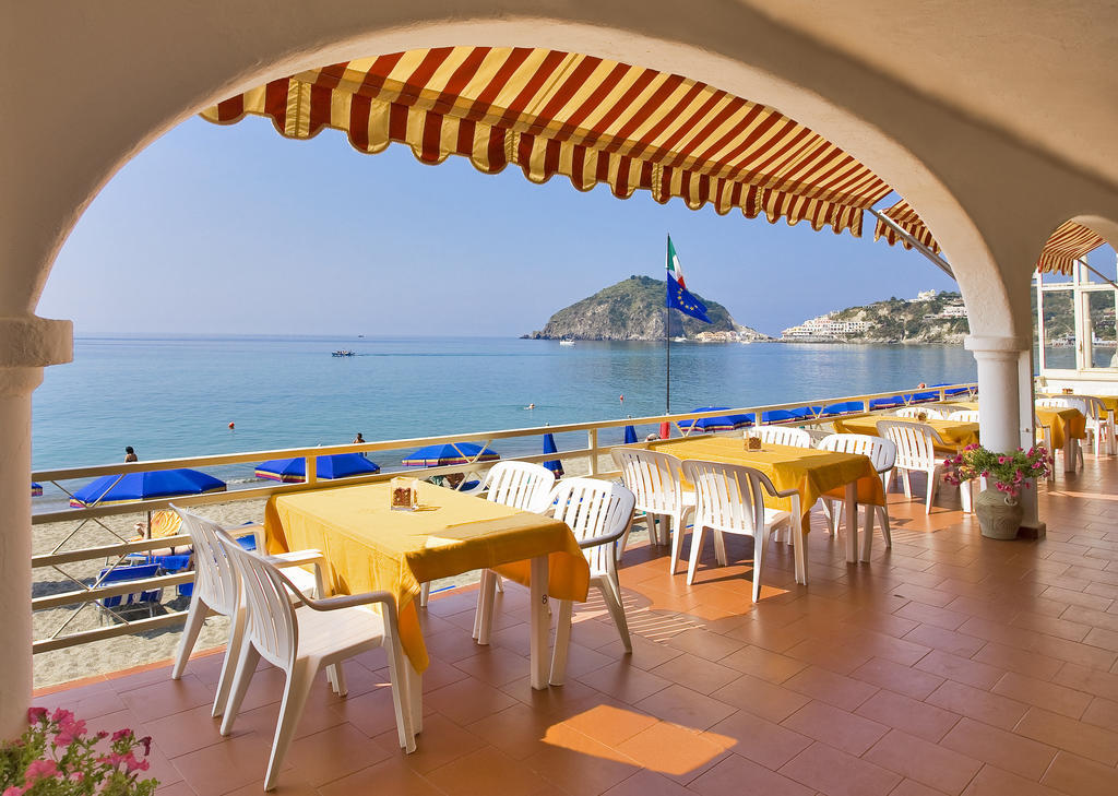 Hotel Vittorio Beach Resort Barano dʼIschia Exterior foto