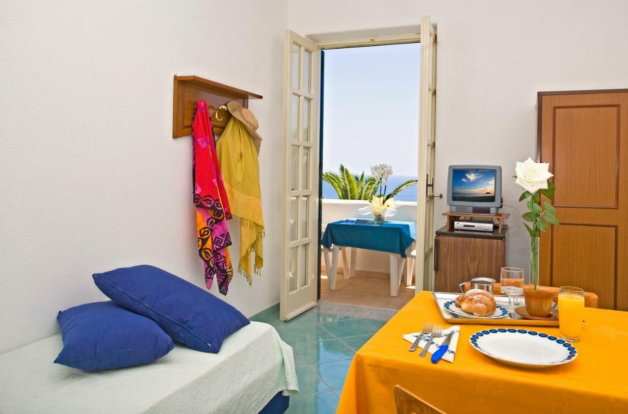 Hotel Vittorio Beach Resort Barano dʼIschia Exterior foto